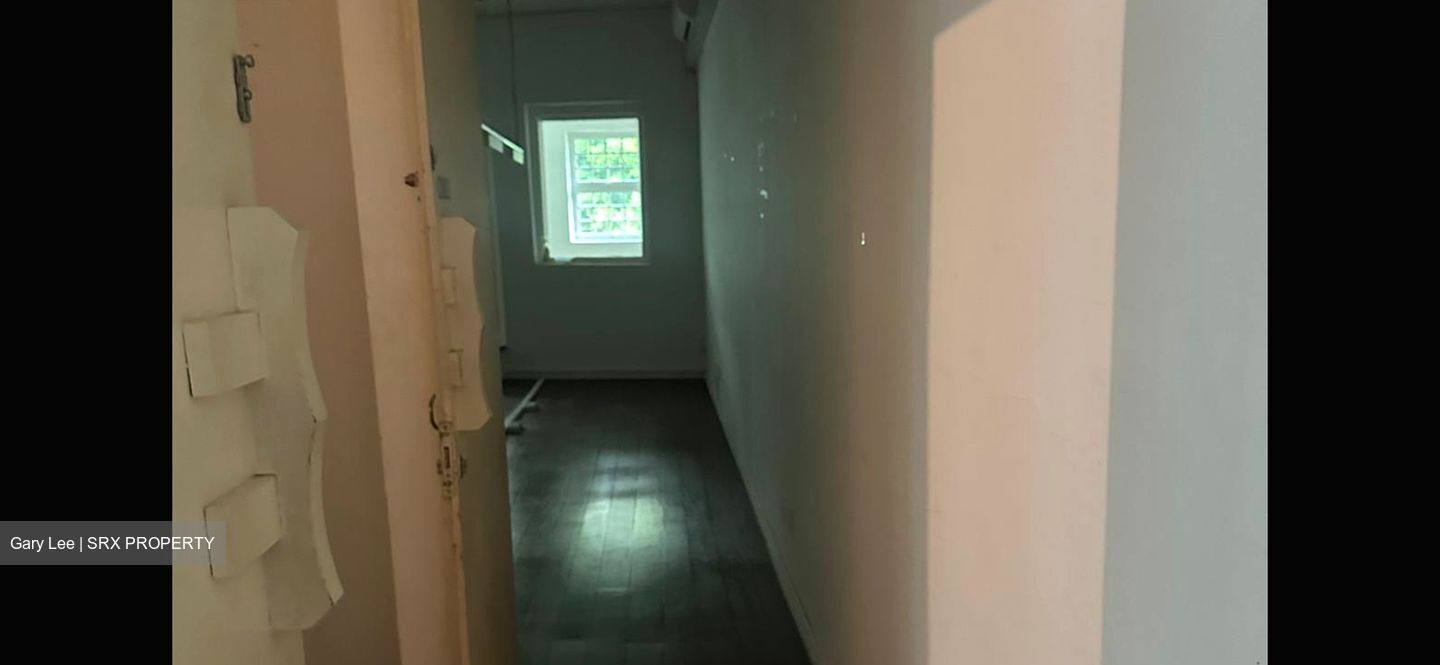 South Bridge Road (D1), Office #489971181